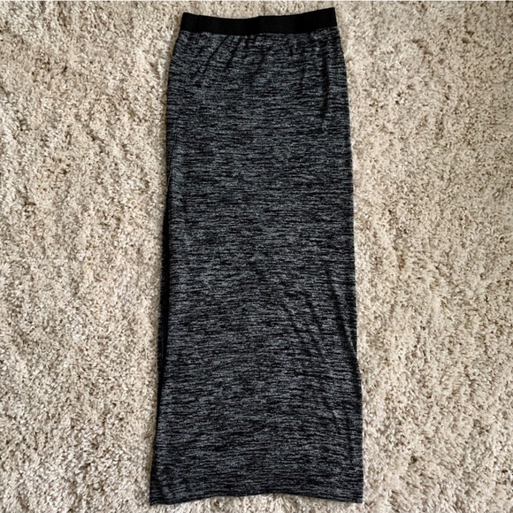 Aritzia Wilfred Free Elson Slit Maxi Skirt - Picture 4 of 4